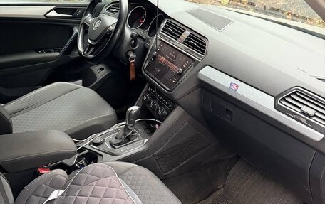 Volkswagen Tiguan II, 2018 год, 2 250 000 рублей, 9 фотография