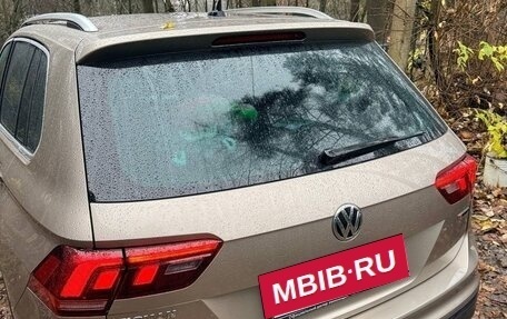 Volkswagen Tiguan II, 2018 год, 2 250 000 рублей, 10 фотография