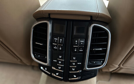 Porsche Cayenne III, 2015 год, 4 000 000 рублей, 20 фотография