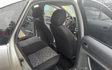 Ford Focus II рестайлинг, 2005 год, 490 000 рублей, 10 фотография