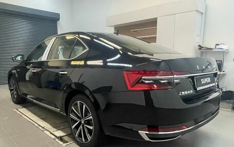 Skoda Superb III рестайлинг, 2025 год, 4 199 000 рублей, 5 фотография