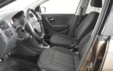 Volkswagen Polo VI (EU Market), 2015 год, 799 000 рублей, 8 фотография