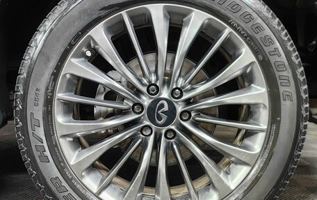 Infiniti QX80 I рестайлинг, 2019 год, 5 800 000 рублей, 22 фотография