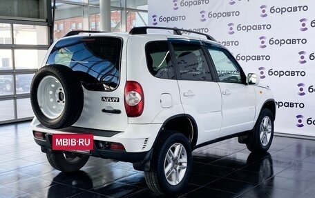 Chevrolet Niva I рестайлинг, 2011 год, 600 000 рублей, 6 фотография