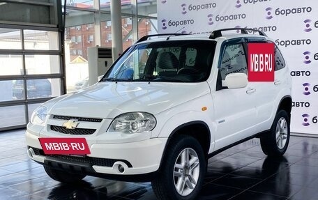 Chevrolet Niva I рестайлинг, 2011 год, 600 000 рублей, 2 фотография
