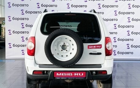 Chevrolet Niva I рестайлинг, 2011 год, 600 000 рублей, 4 фотография