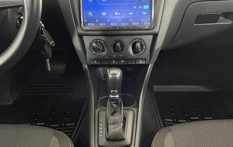 Skoda Rapid I, 2014 год, 925 000 рублей, 14 фотография