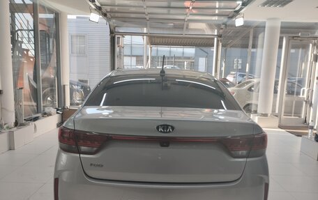 KIA Rio IV, 2020 год, 1 680 000 рублей, 5 фотография