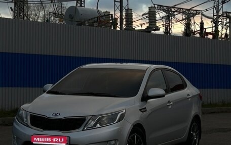 KIA Rio III рестайлинг, 2012 год, 790 000 рублей, 1 фотография