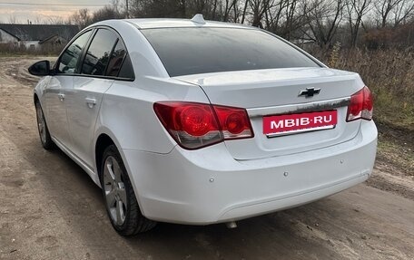 Chevrolet Cruze II, 2011 год, 730 000 рублей, 2 фотография