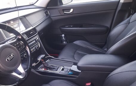 KIA Optima IV, 2016 год, 1 590 000 рублей, 23 фотография