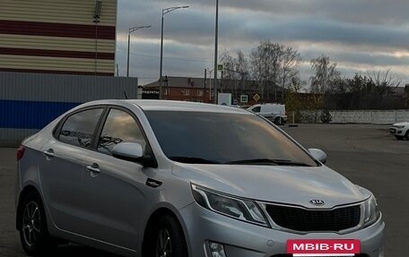 KIA Rio III рестайлинг, 2012 год, 790 000 рублей, 2 фотография