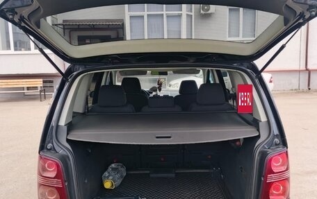 Volkswagen Touran III, 2007 год, 690 000 рублей, 7 фотография