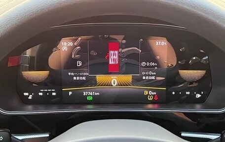 Volkswagen Passat B8 рестайлинг, 2022 год, 2 010 000 рублей, 18 фотография