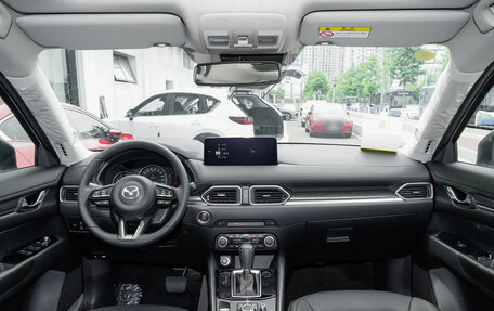 Mazda CX-5 II, 2025 год, 3 400 000 рублей, 14 фотография