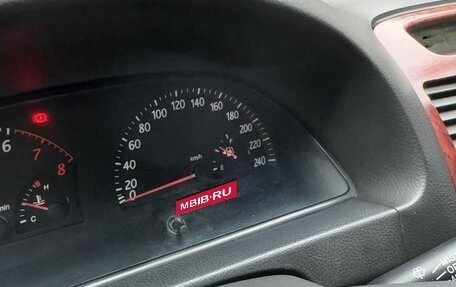 Toyota Camry V40, 2004 год, 650 000 рублей, 10 фотография