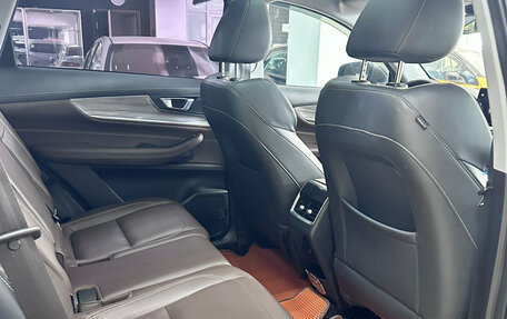 Chery Tiggo 8 Pro, 2022 год, 2 000 000 рублей, 24 фотография