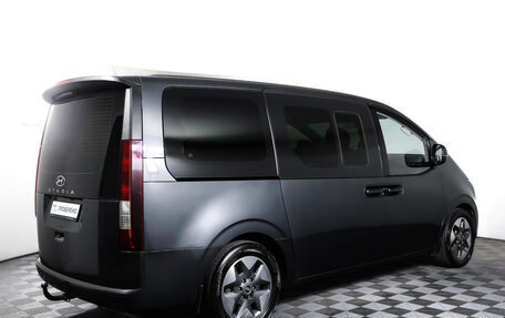 Hyundai Staria, 2021 год, 4 500 000 рублей, 5 фотография