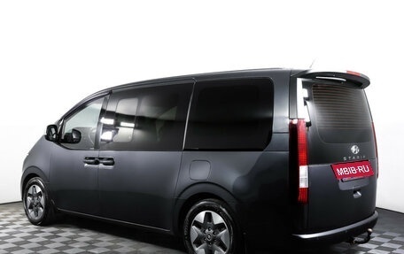 Hyundai Staria, 2021 год, 4 500 000 рублей, 7 фотография