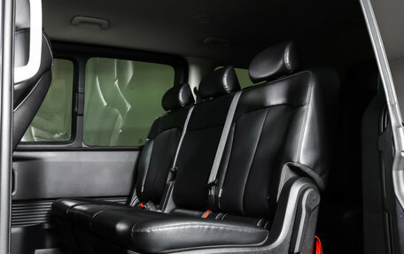 Hyundai Staria, 2021 год, 4 500 000 рублей, 14 фотография