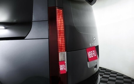 Hyundai Staria, 2021 год, 4 500 000 рублей, 25 фотография