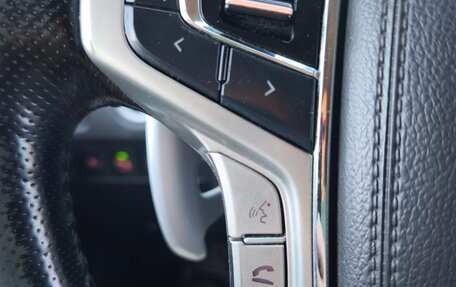 Mitsubishi Pajero Sport III рестайлинг, 2018 год, 2 550 000 рублей, 12 фотография