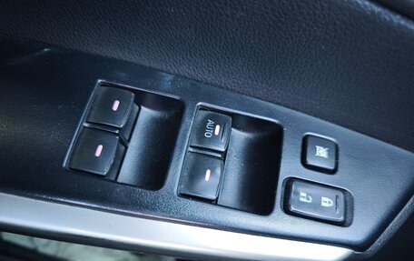 Mitsubishi Pajero Sport III рестайлинг, 2018 год, 2 550 000 рублей, 10 фотография