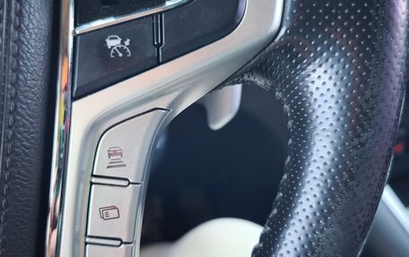 Mitsubishi Pajero Sport III рестайлинг, 2018 год, 2 550 000 рублей, 13 фотография