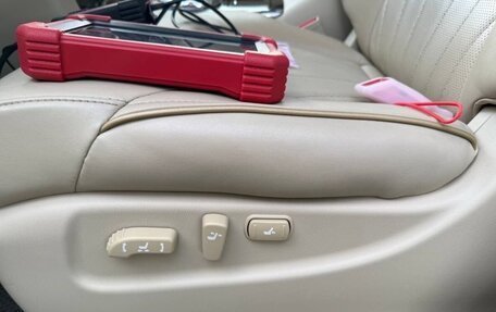 Infiniti QX56, 2011 год, 3 950 000 рублей, 10 фотография