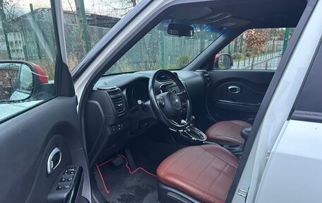 KIA Soul II рестайлинг, 2016 год, 1 350 000 рублей, 2 фотография