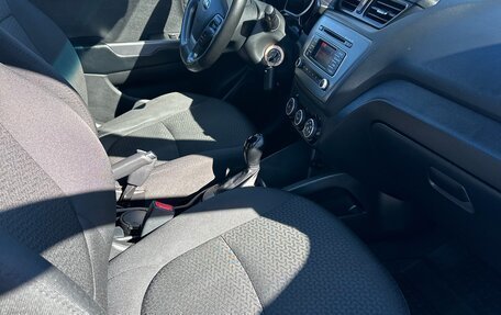 KIA Rio III рестайлинг, 2015 год, 1 175 000 рублей, 5 фотография