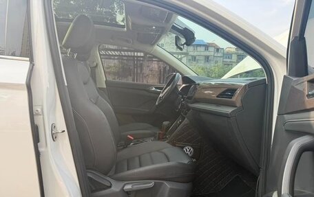 Volkswagen Tharu, 2022 год, 1 770 777 рублей, 15 фотография