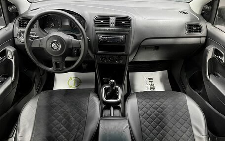 Volkswagen Polo VI (EU Market), 2011 год, 695 000 рублей, 10 фотография