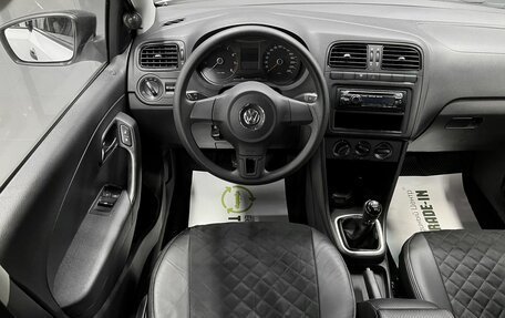 Volkswagen Polo VI (EU Market), 2011 год, 695 000 рублей, 11 фотография