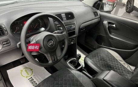 Volkswagen Polo VI (EU Market), 2011 год, 695 000 рублей, 8 фотография