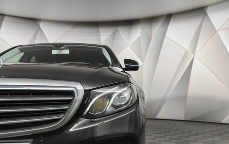 Mercedes-Benz E-Класс, 2020 год, 2 999 999 рублей, 9 фотография