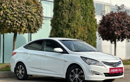 Hyundai Solaris II рестайлинг, 2016 год, 870 000 рублей, 3 фотография