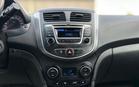 Hyundai Solaris II рестайлинг, 2016 год, 870 000 рублей, 22 фотография