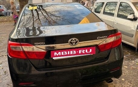 Toyota Camry, 2014 год, 1 550 000 рублей, 2 фотография