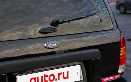 Ford Escape II, 2004 год, 700 000 рублей, 3 фотография