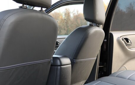 Ford Escape II, 2004 год, 700 000 рублей, 11 фотография