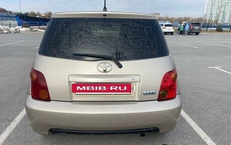 Toyota Ist II, 2003 год, 500 000 рублей, 4 фотография