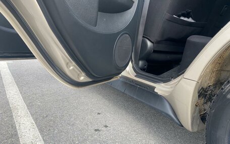 Toyota Ist II, 2003 год, 500 000 рублей, 12 фотография