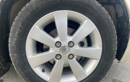 Toyota Ist II, 2003 год, 500 000 рублей, 9 фотография