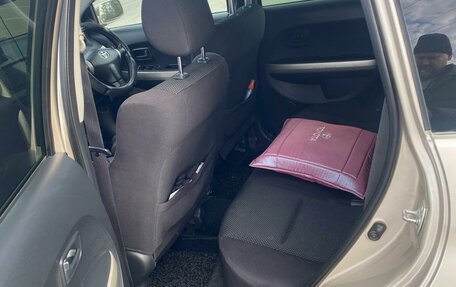 Toyota Ist II, 2003 год, 500 000 рублей, 11 фотография