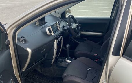 Toyota Ist II, 2003 год, 500 000 рублей, 10 фотография