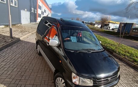 Toyota Town Ace III, 1998 год, 450 000 рублей, 10 фотография