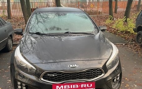 KIA cee'd GT II, 2017 год, 1 800 000 рублей, 2 фотография