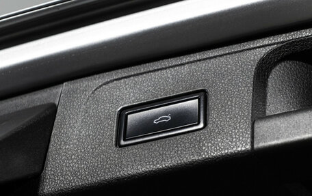 Volkswagen Passat B8 рестайлинг, 2017 год, 1 950 000 рублей, 23 фотография