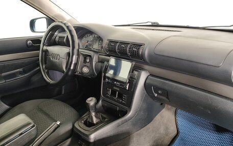 Audi A4, 1997 год, 359 000 рублей, 16 фотография